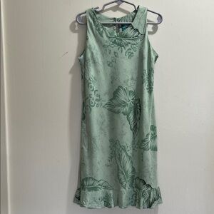 Girls Hawaiian Moon Aloha Print Dress (M). I took measurements for exact size